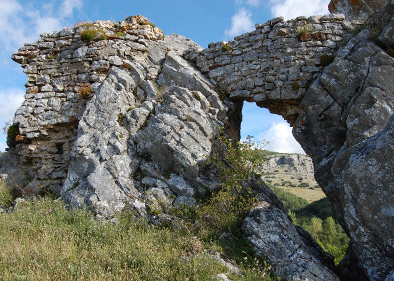 Castillo de Aviados, Spain